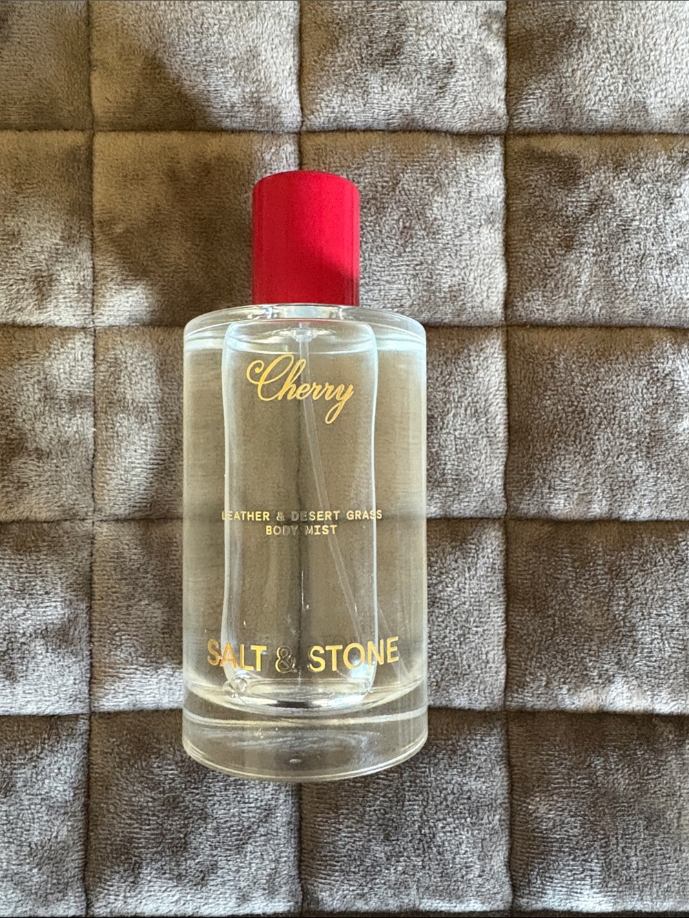 Cherry Leather & Desert Grass Body Mist - Red